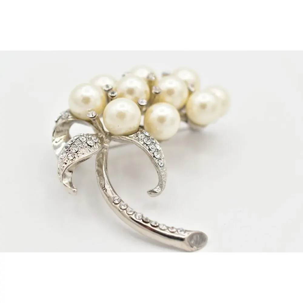 Vintage Crystal Pearl Flower Pin Brooch Burst Pave Shiny Bridal Ice Y2K A26